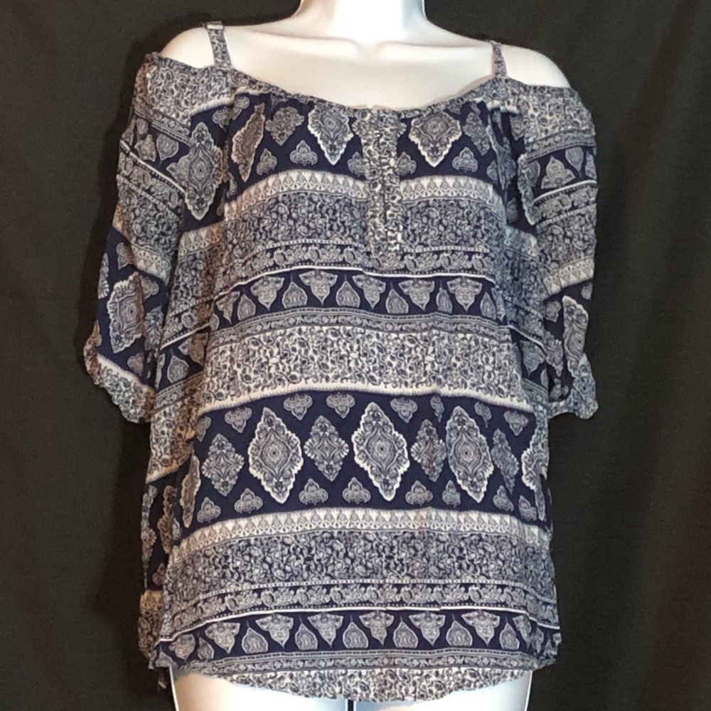 Torrid Cold Shoulder Top - Blue/White Floral